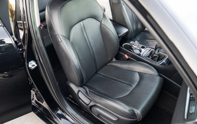 Kia Optima cena 58900 przebieg: 199600, rok produkcji 2016 z Brzozów małe 742